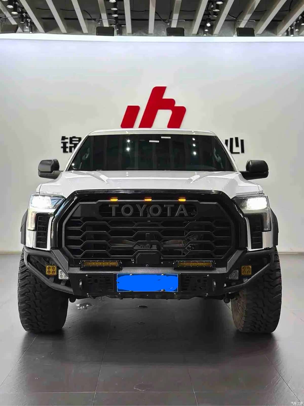 Toyota Tundra, 2023 2