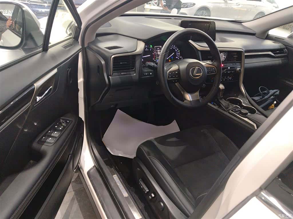 Lexus RX, 2016 12