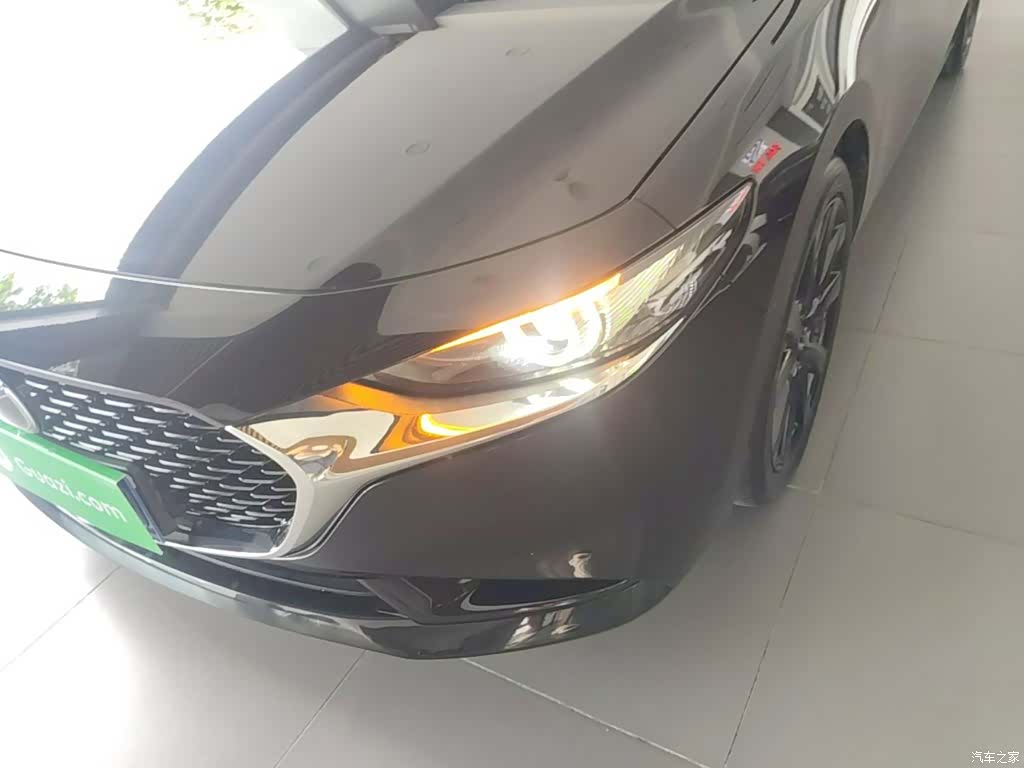 Mazda Mazda3, 2025 24