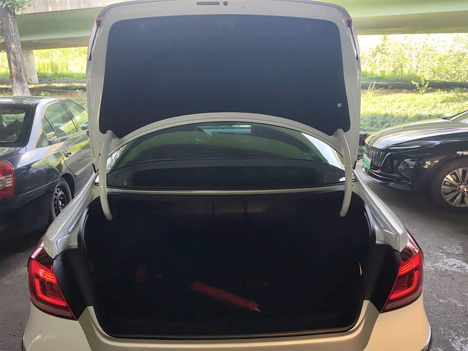 Volkswagen CC Volkswagen CC