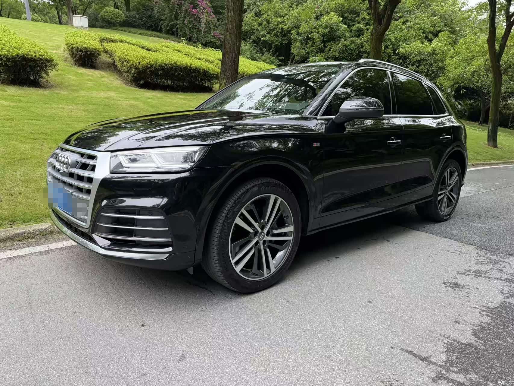 Audi Q5L, 2020 1