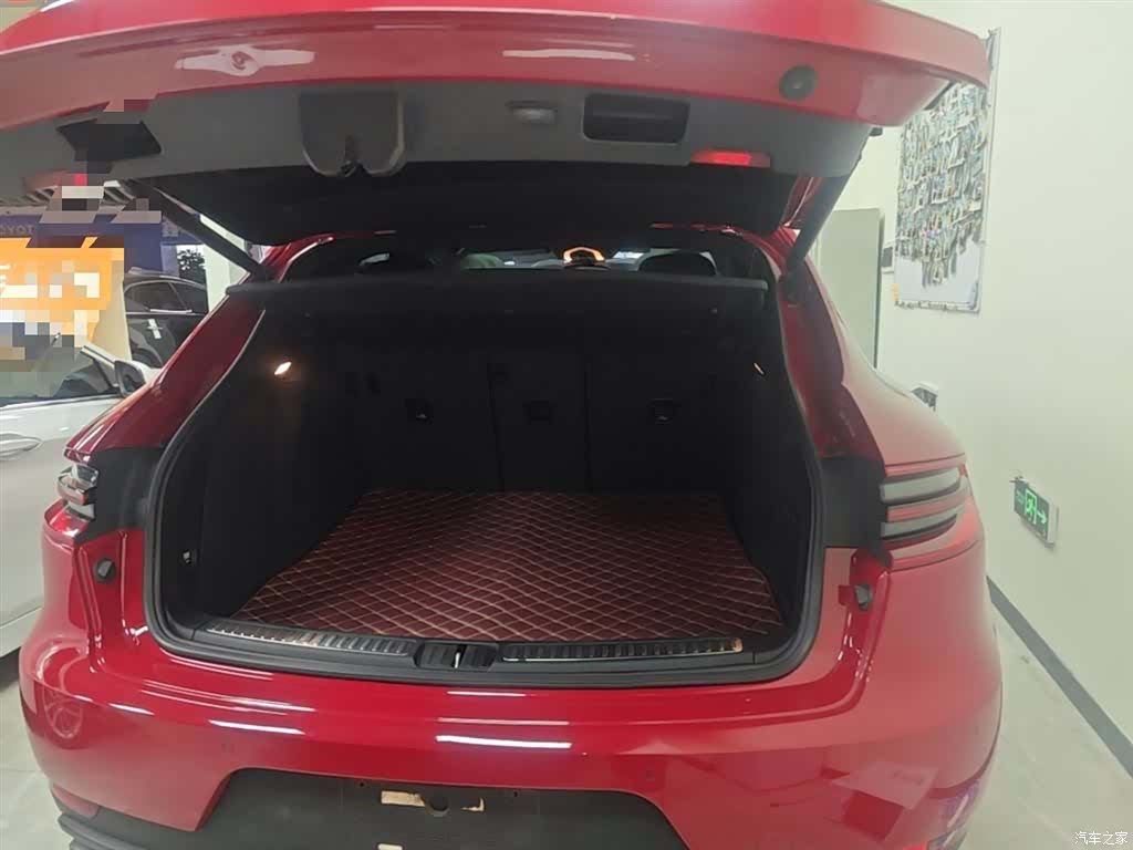 Porsche Macan, 2018 19