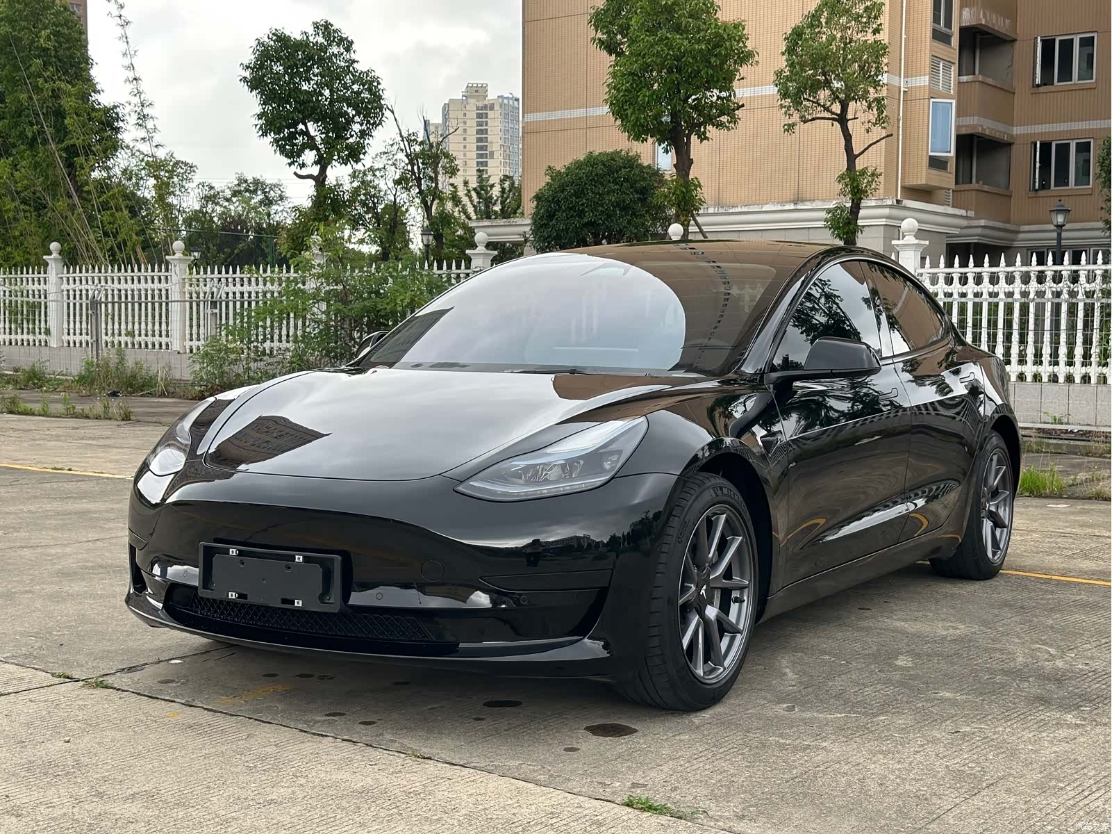 Tesla Model 3, 2023 1