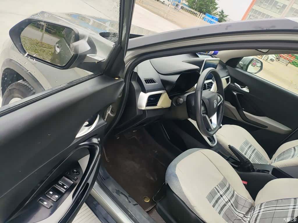 Wuling 510, 2018 16