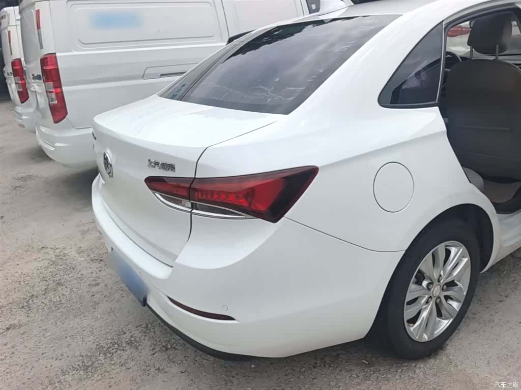 Buick V, 2018 7