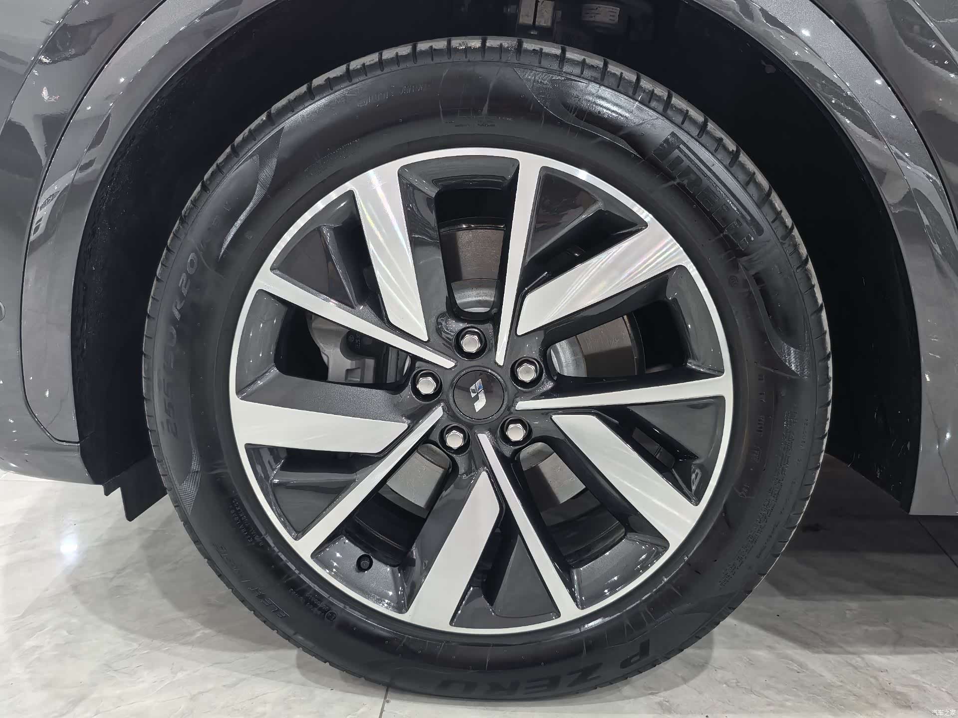 Li Auto L7, 2023 8