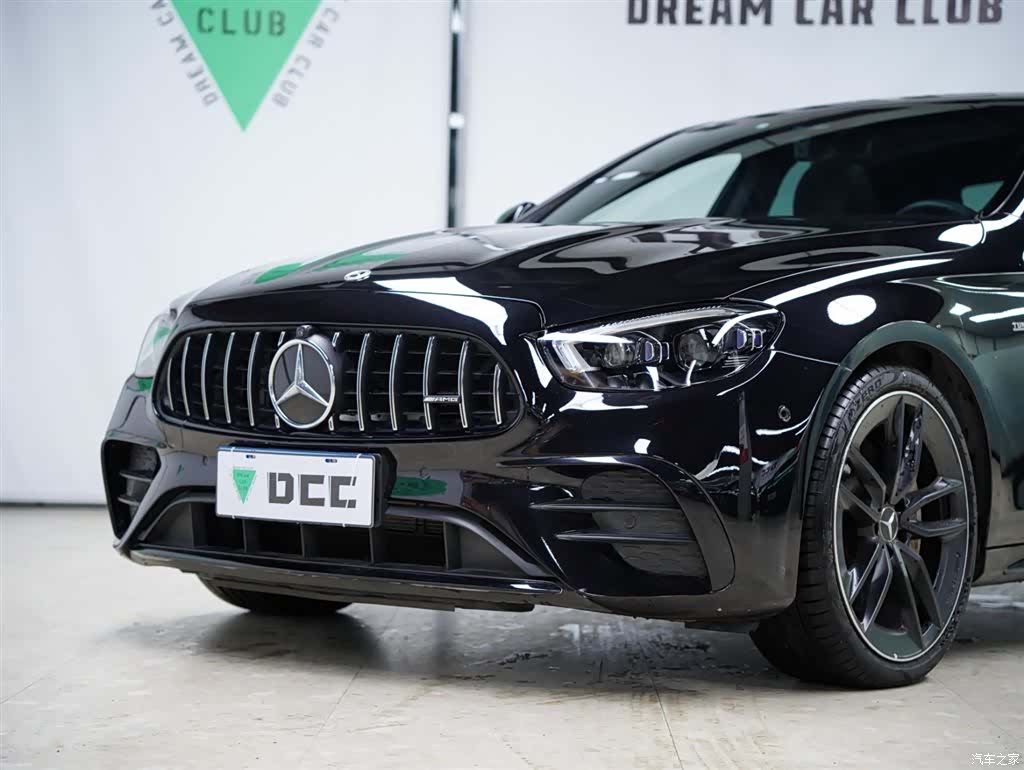Mercedes-Benz E-Class, 2023 22