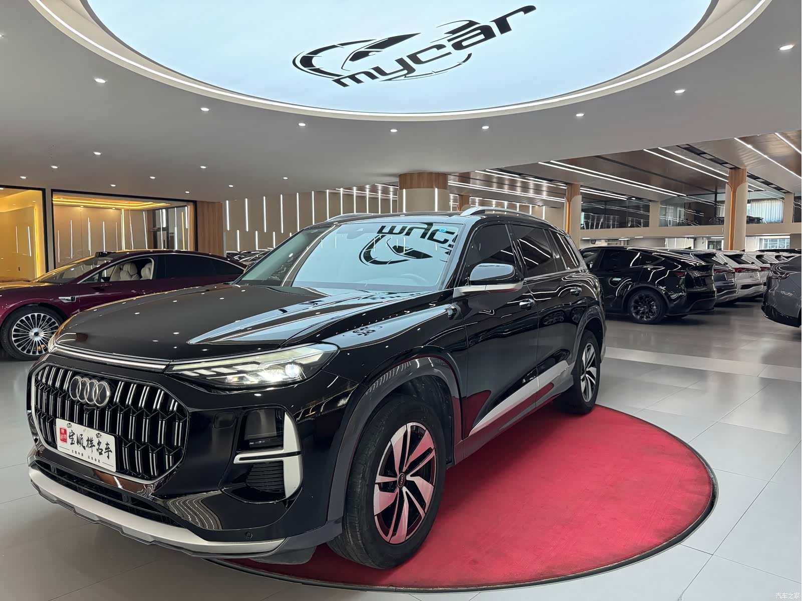 Audi Q6, 2023 1