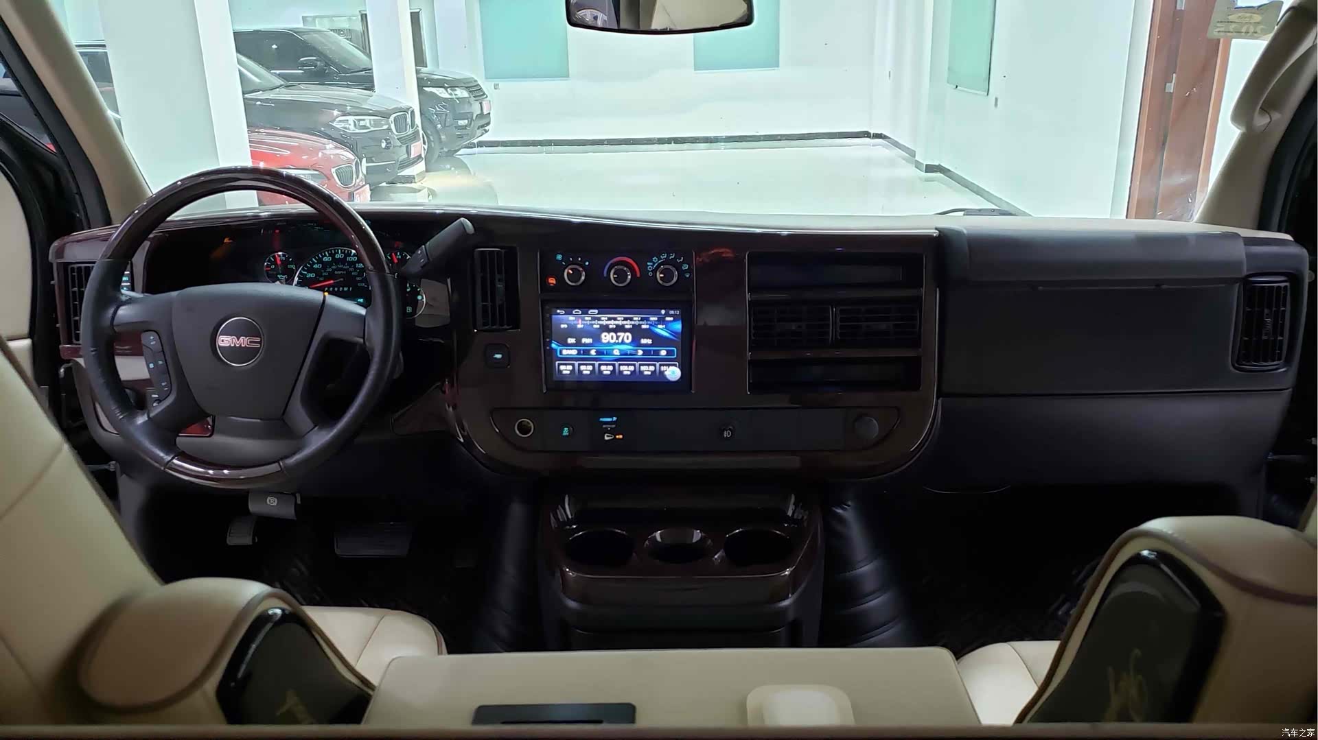 GMC SAVANA, 2017 18