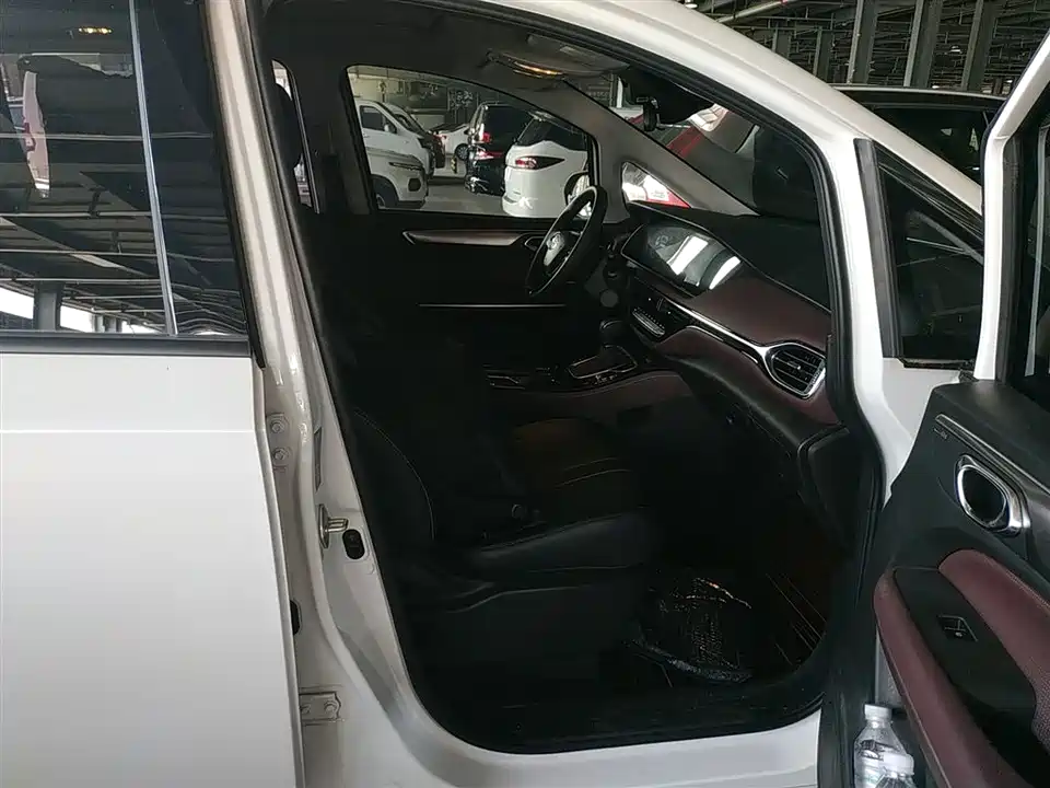 Trumpchi Trumpchi M6