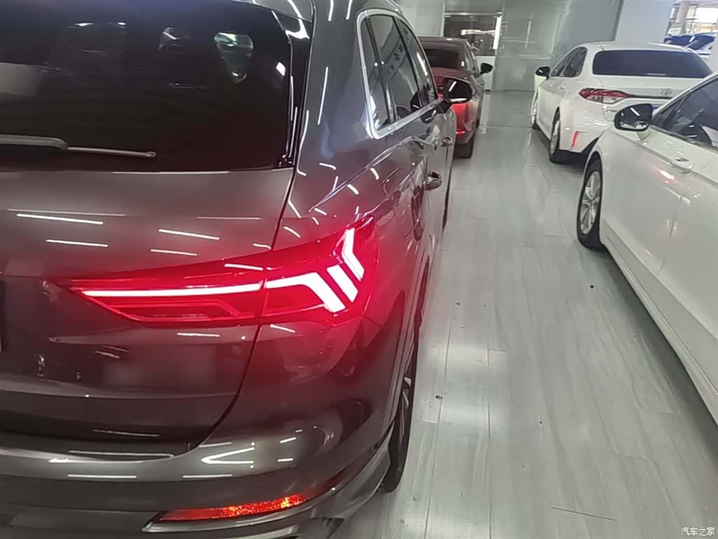 Audi Q3, 2021 8