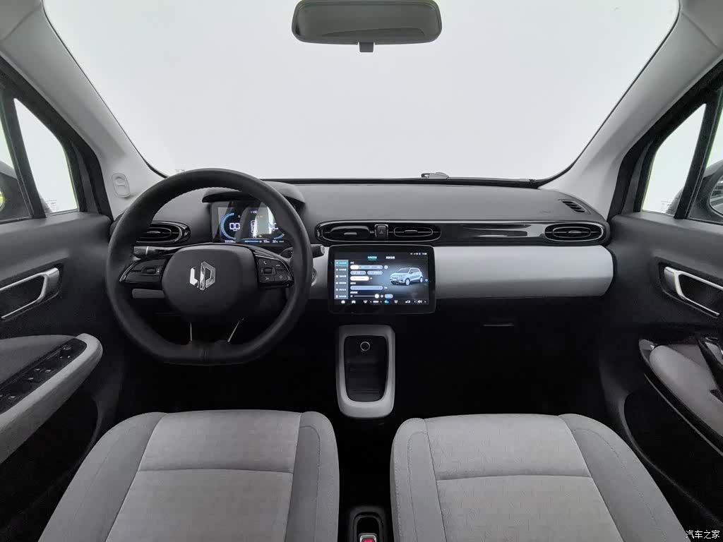 Leapmotor T03, 2022 все фото