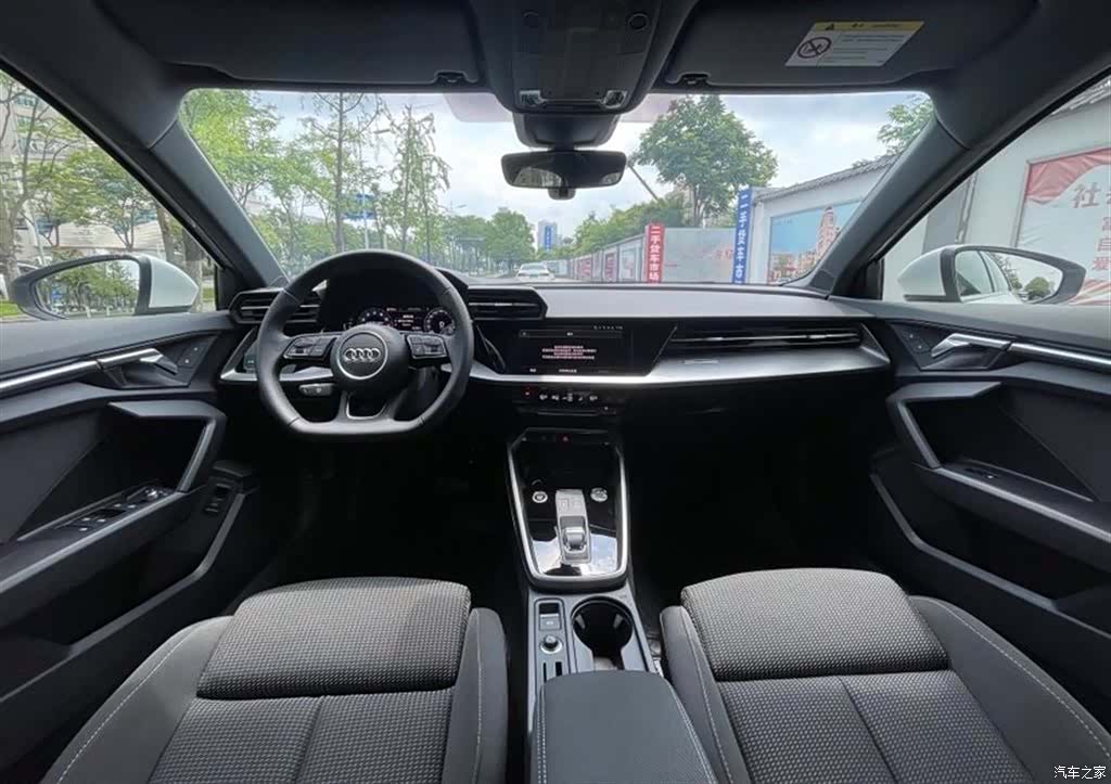 Audi A3, 2023 10