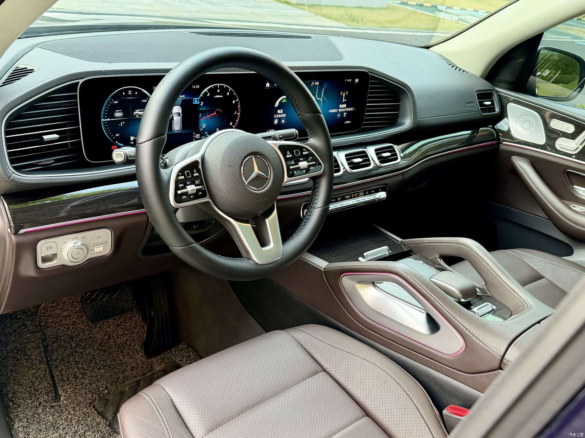 Mercedes-Benz GLE, 2019 16