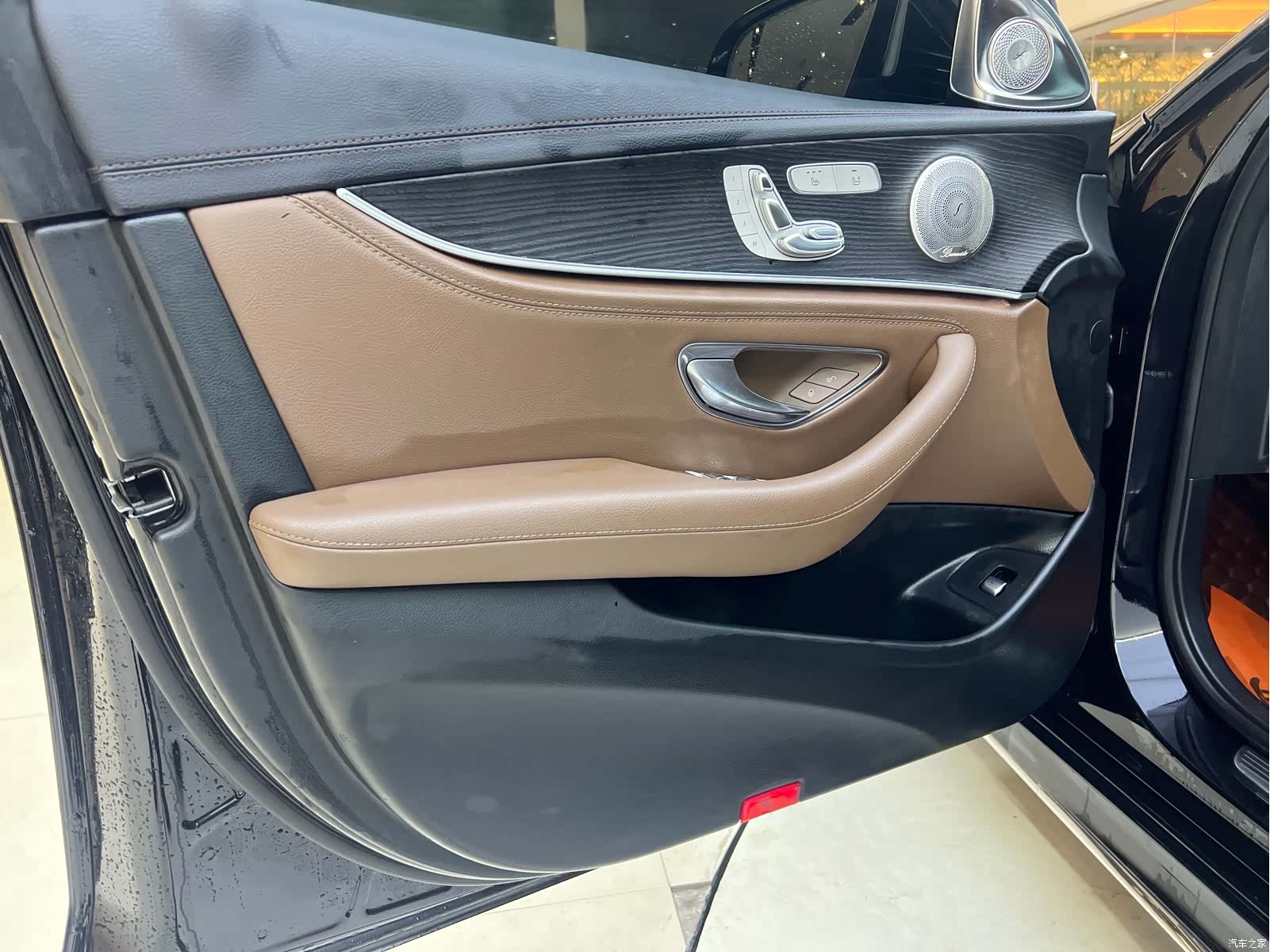 Mercedes-Benz E-Class, 2022 6