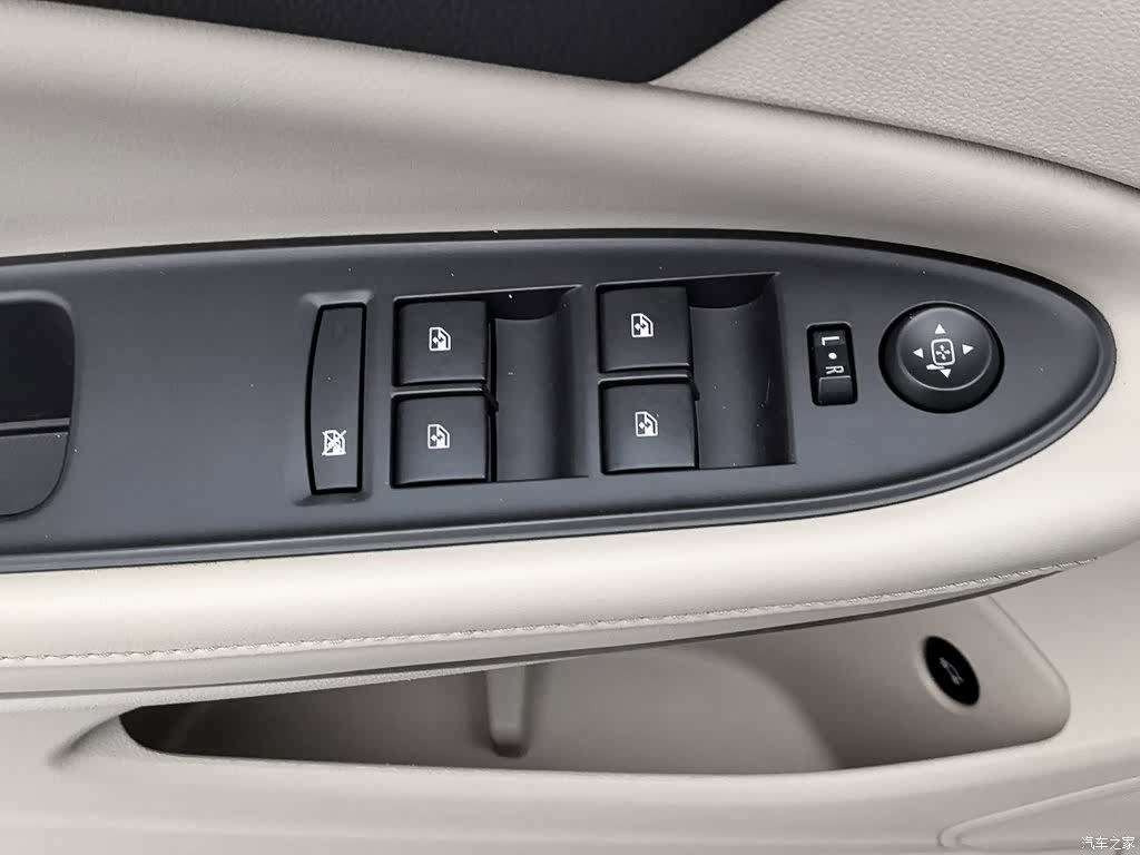 Buick Verano, 2019 9