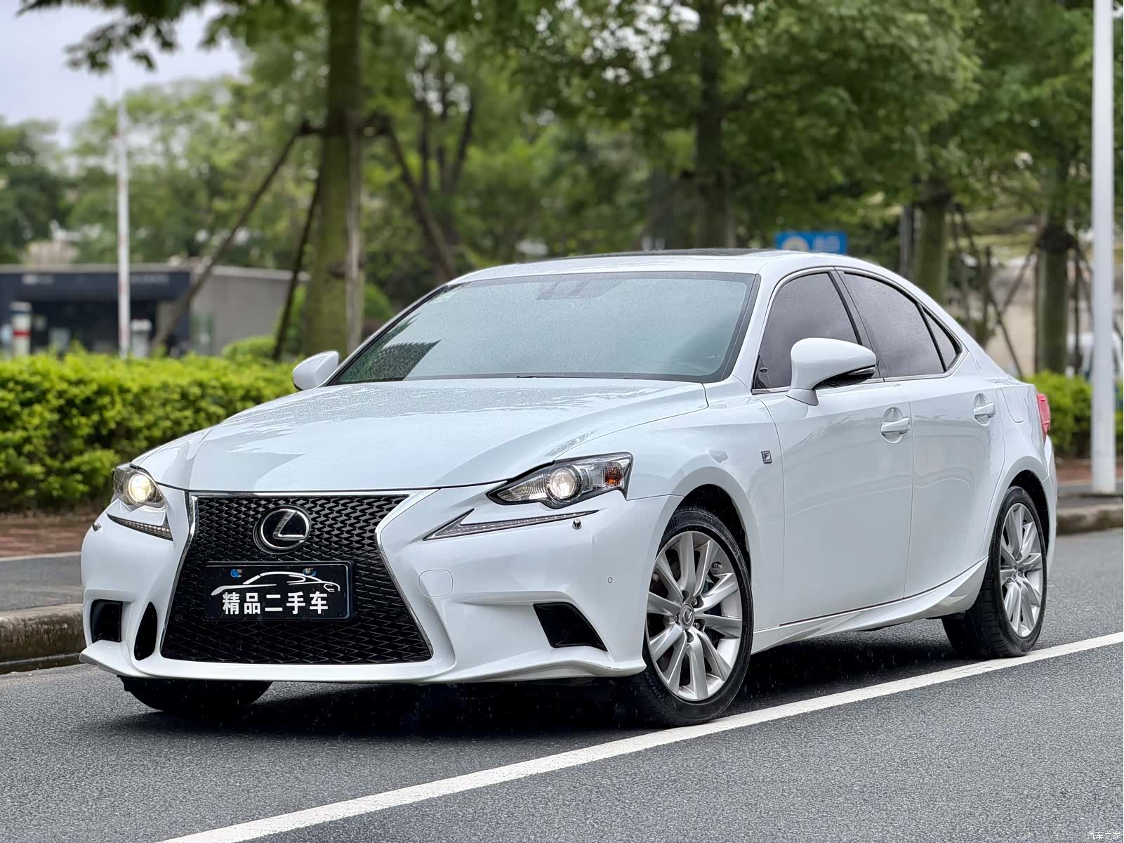 Lexus IS, 2016 1