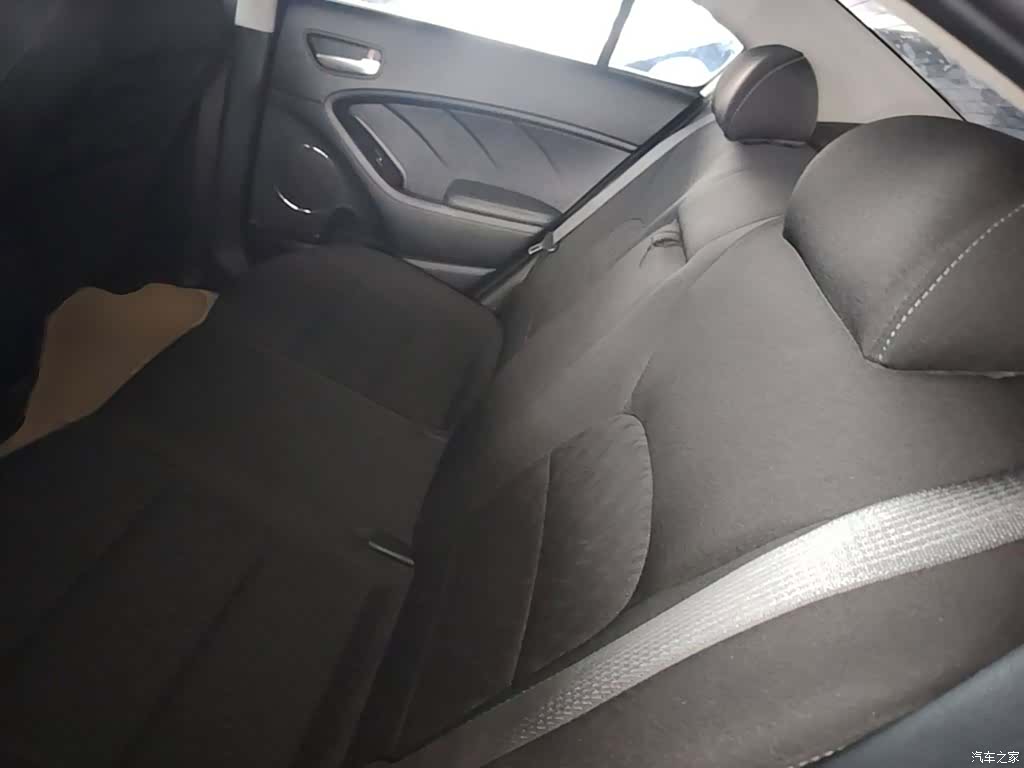 Kia K3, 2015 17