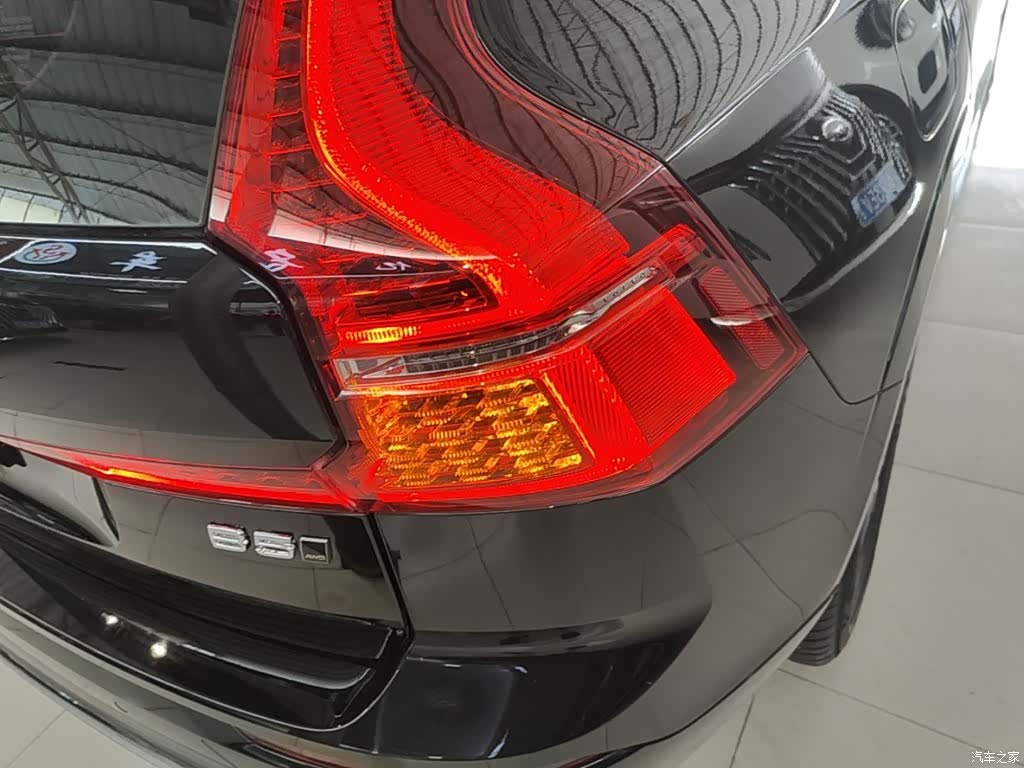 Volvo XC60, 2023 8