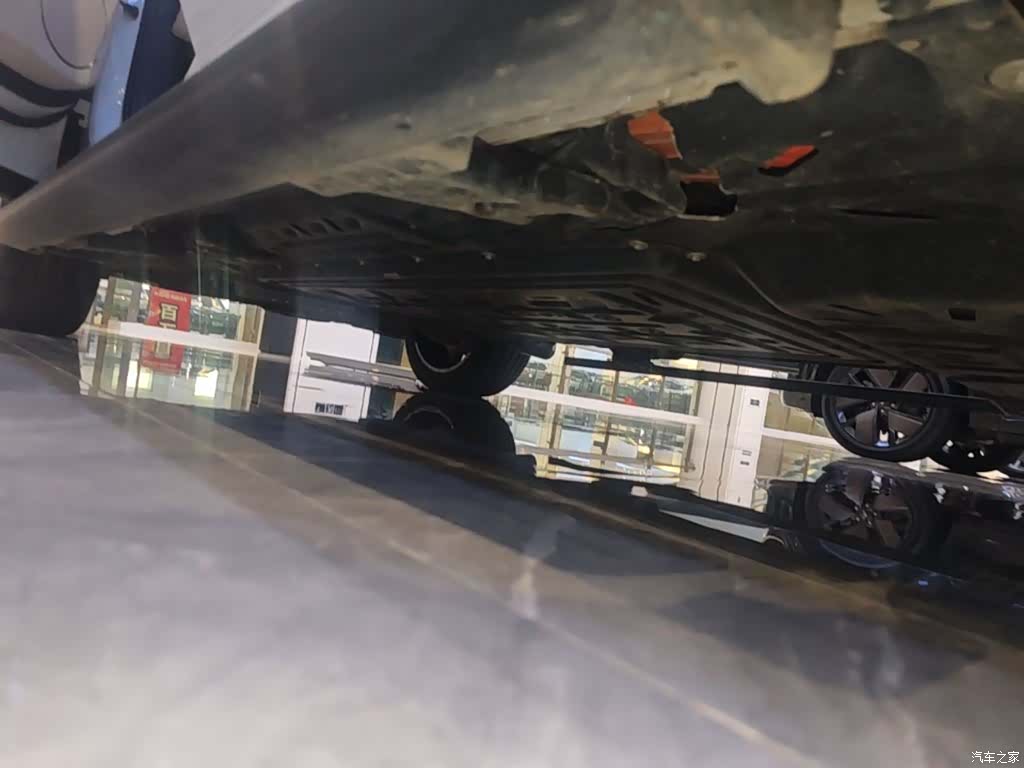Li Auto L8, 2025 22