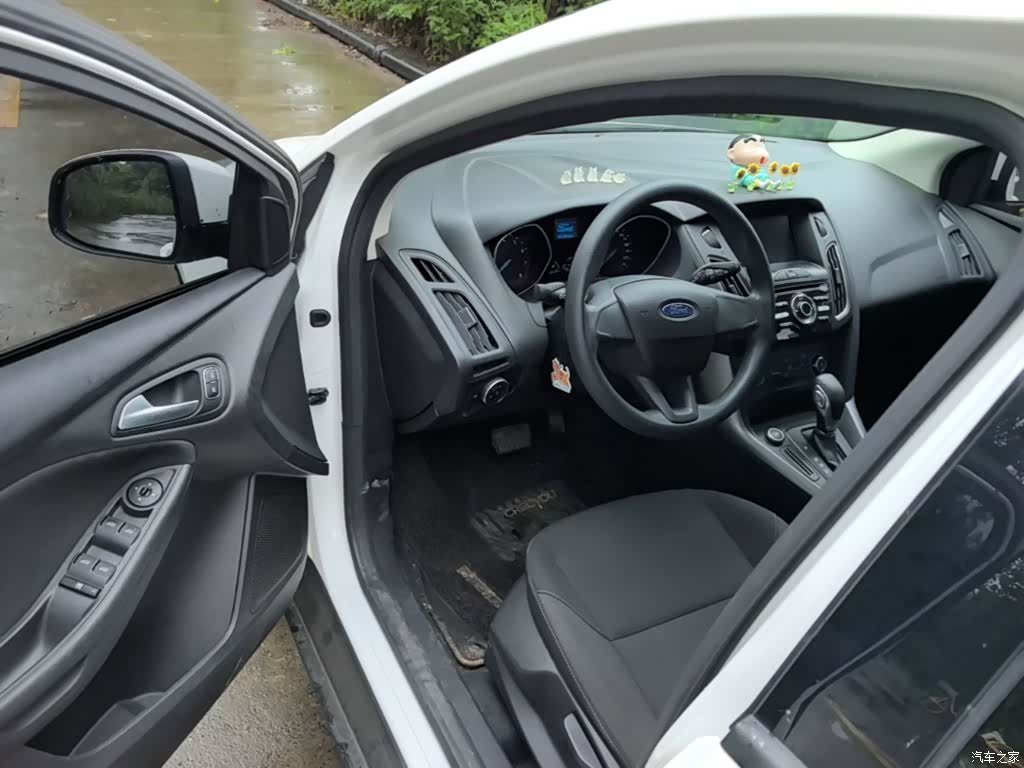 Ford Focus, 2018 16