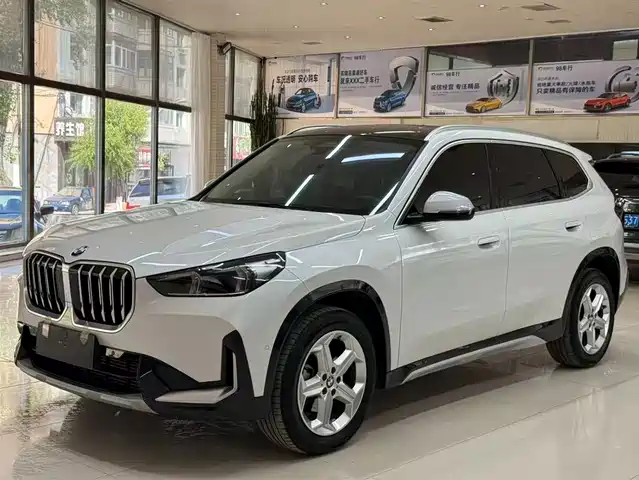 BMW X1 2023 — купить из Китая под заказ