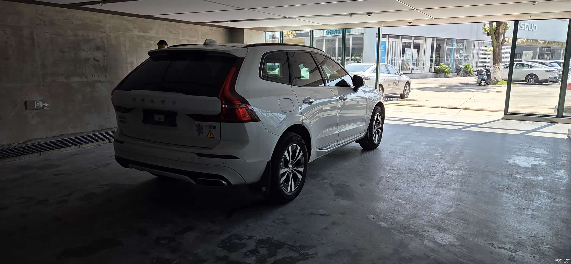 Volvo XC60, 2021 все фото