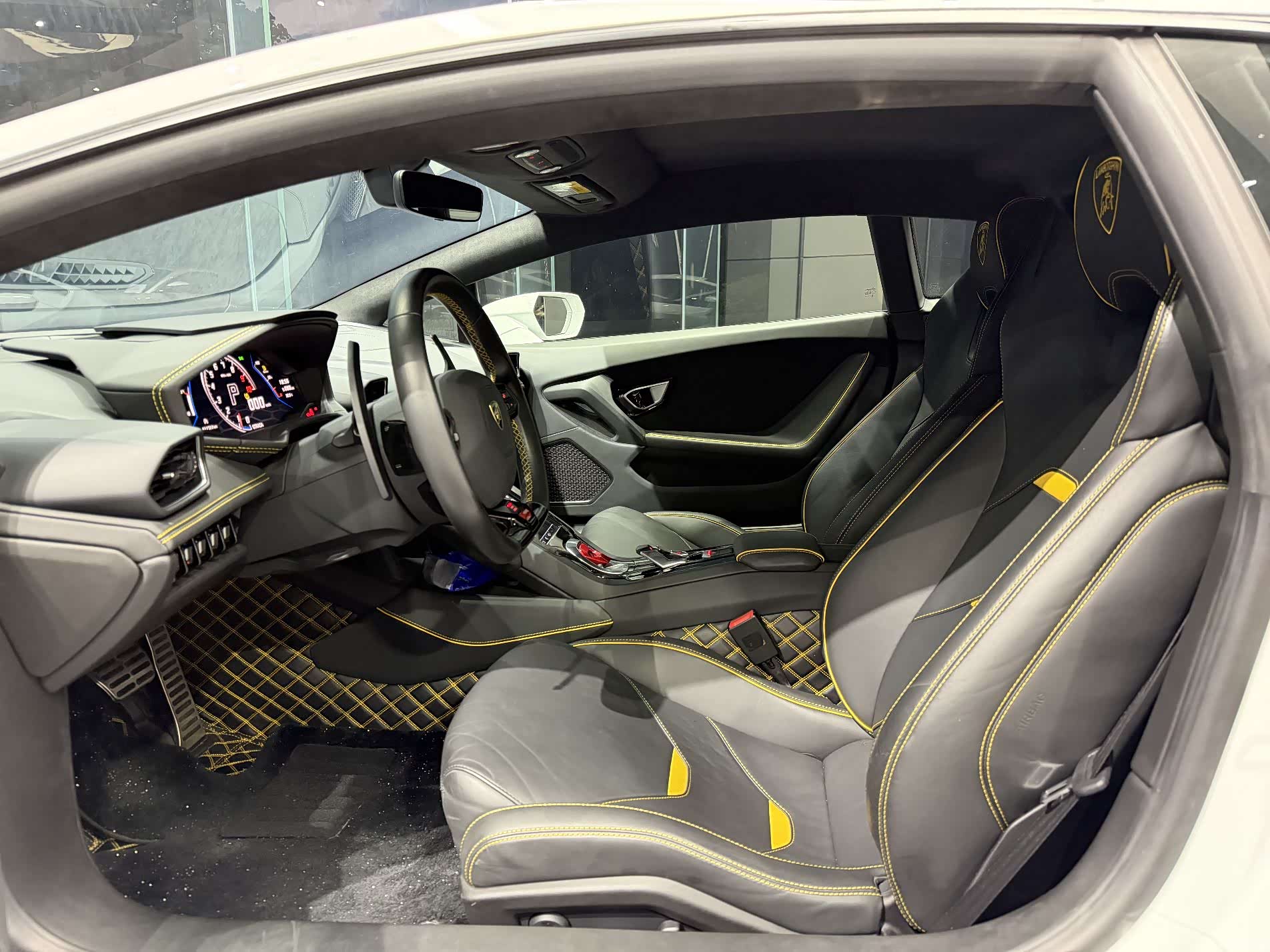 Lamborghini Huracán, 2021 3