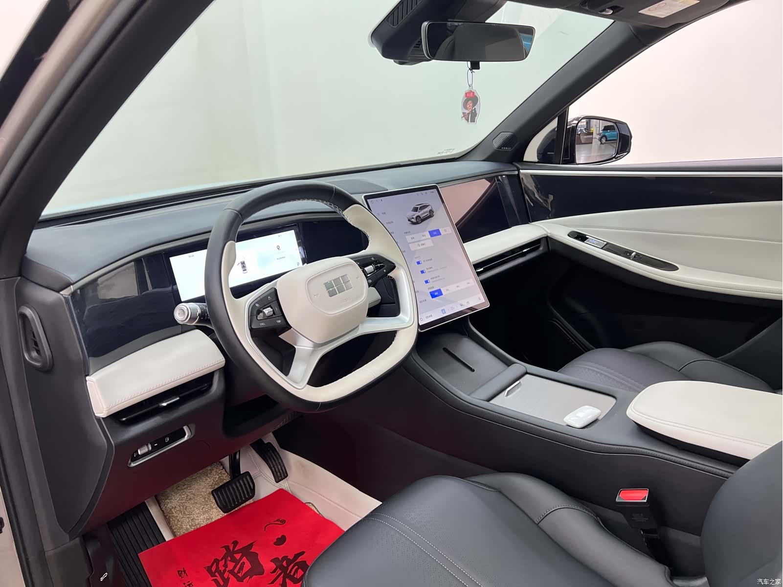 Geely Galaxy L7, 2024 14