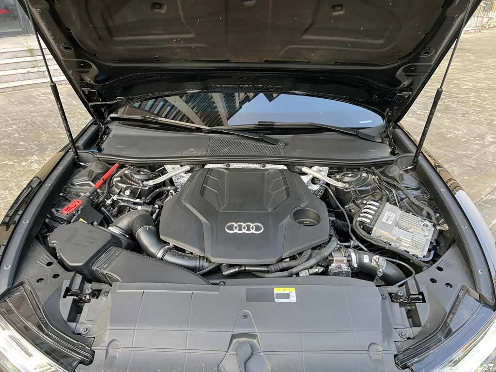 Audi A6, 2021 13