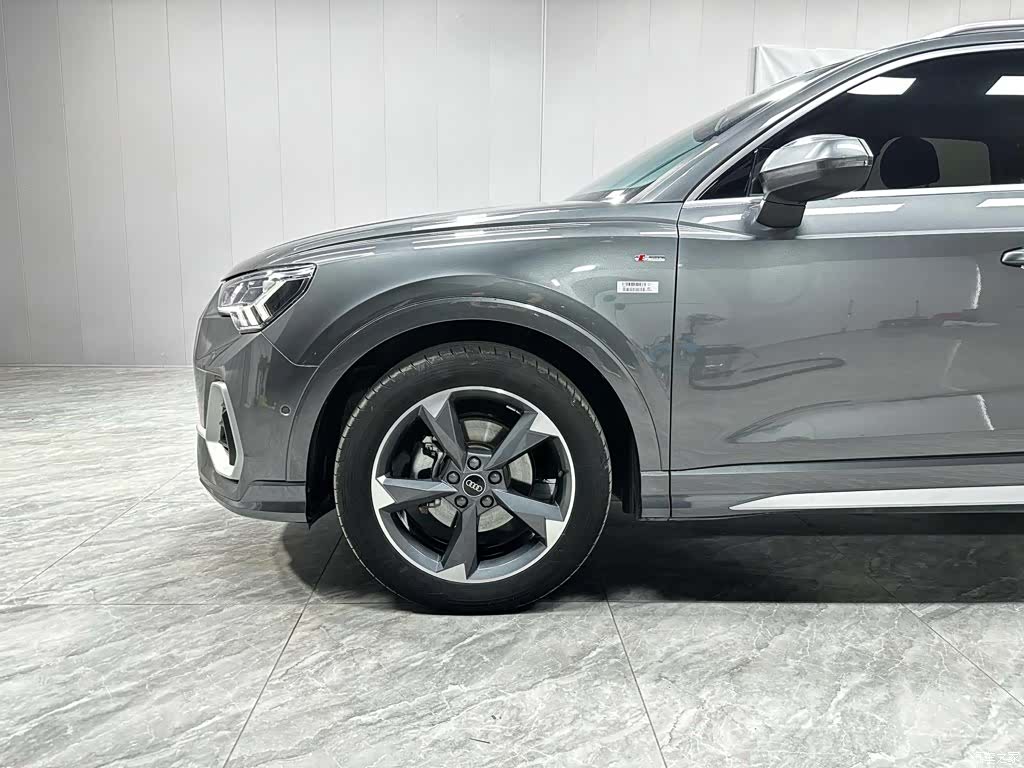 Audi Q3, 2023 7