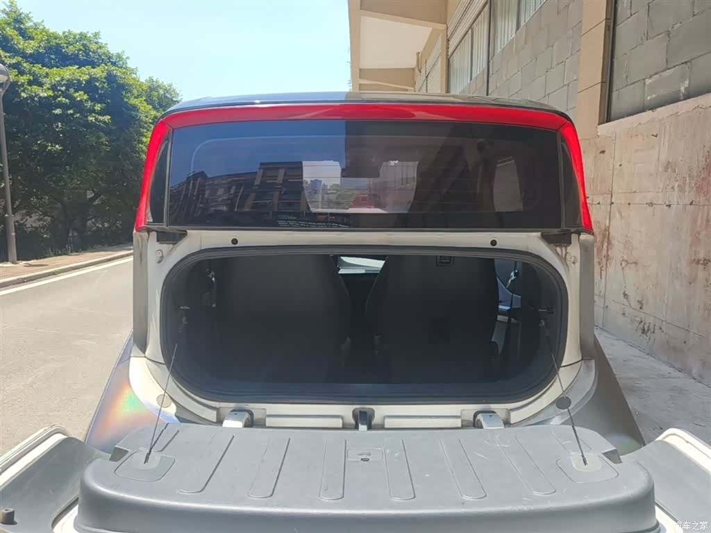 Wuling NanoEV, 2022 19