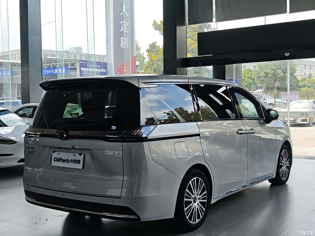 Trumpchi E8, 2024 3