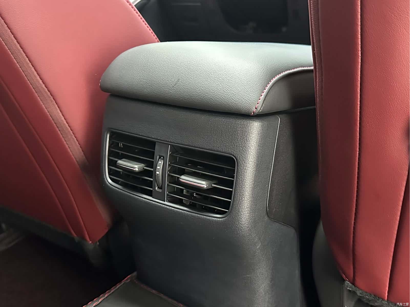 Mazda Mazda3, 2022 16