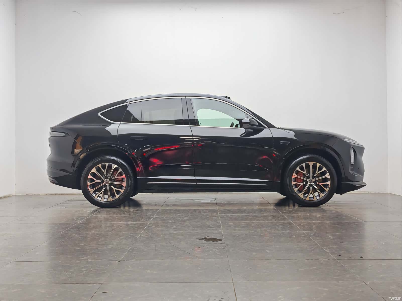 NIO EC6, 2025 11