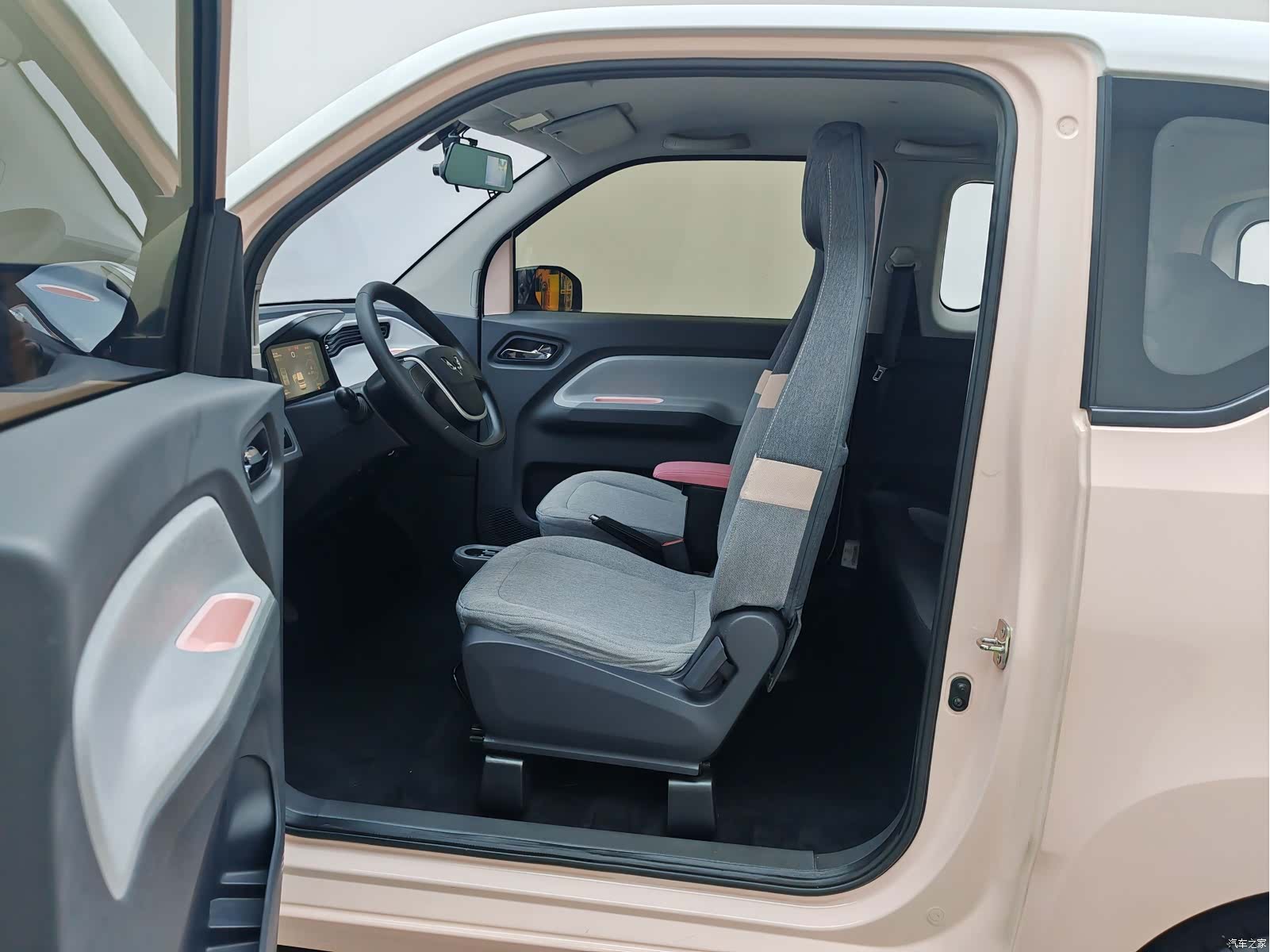 Wuling MINIEV, 2021 14