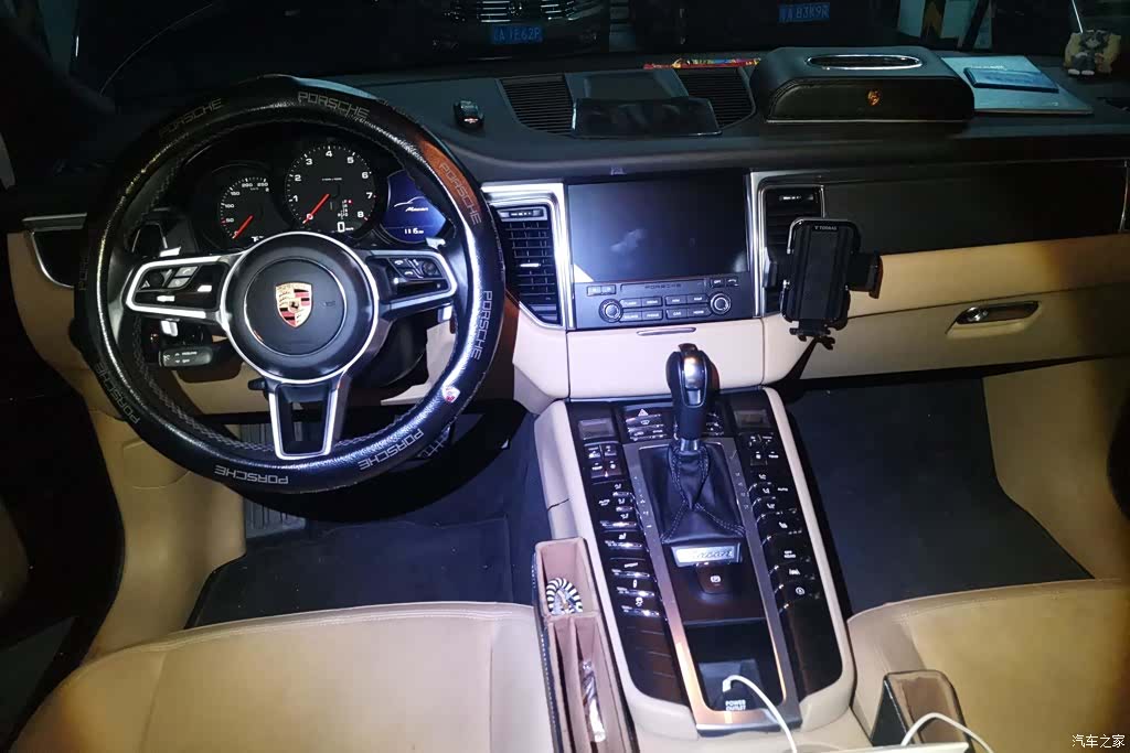 Porsche Macan, 2018 12