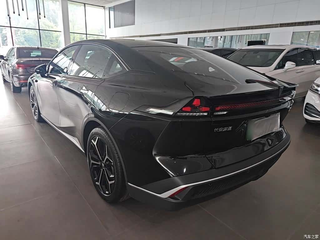 Deepal SL03, 2026 все фото
