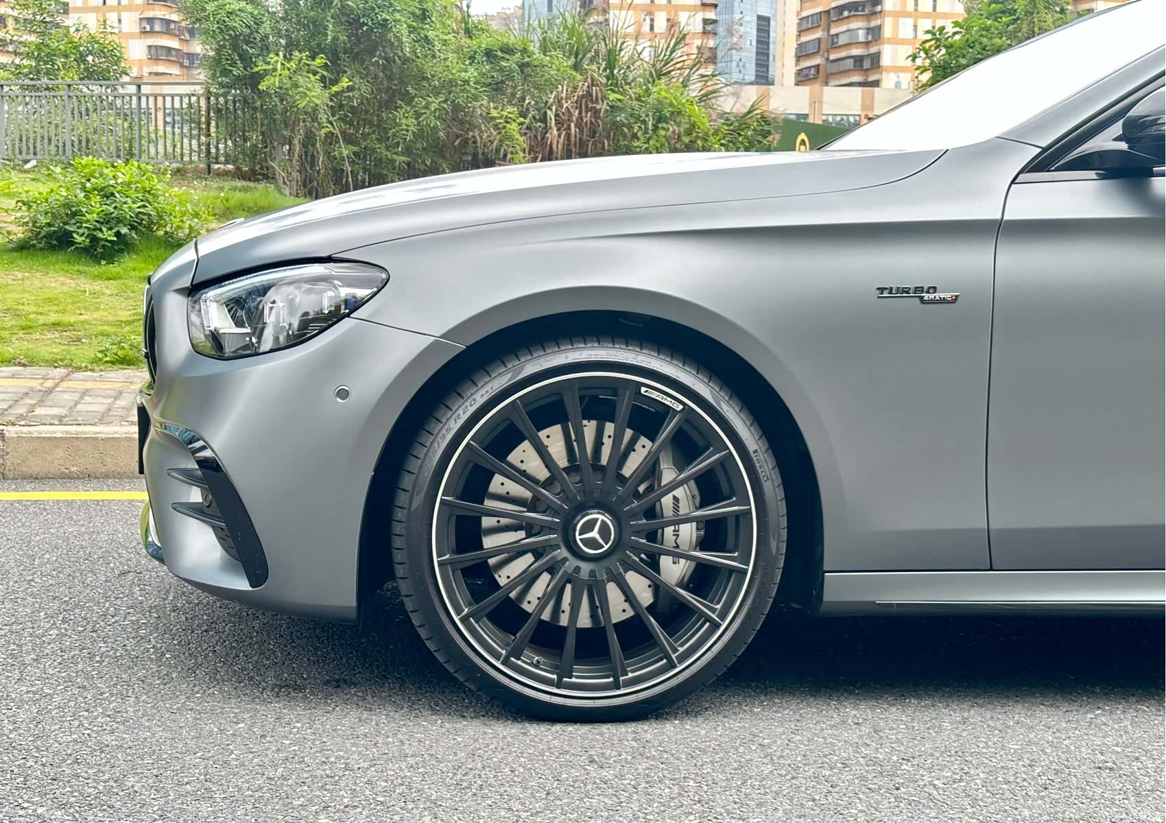 Mercedes-Benz E-Class, 2022 4