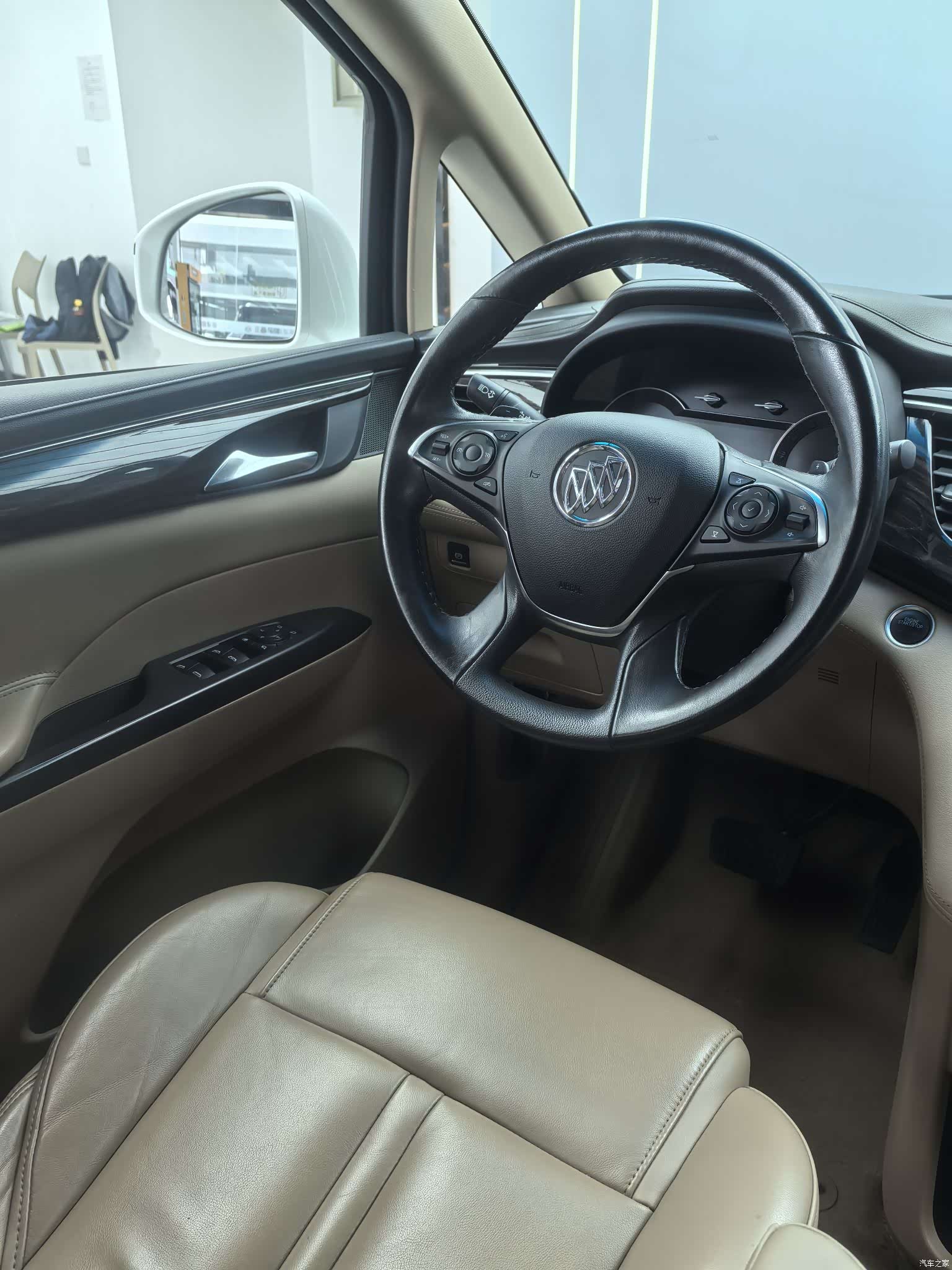 Buick GL8, 2018 10