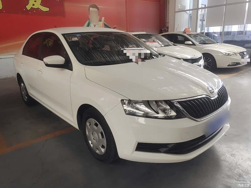 Skoda Rapid, 2018 4