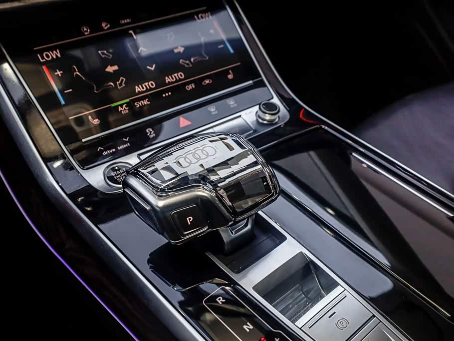 Audi Q8 Audi Q8