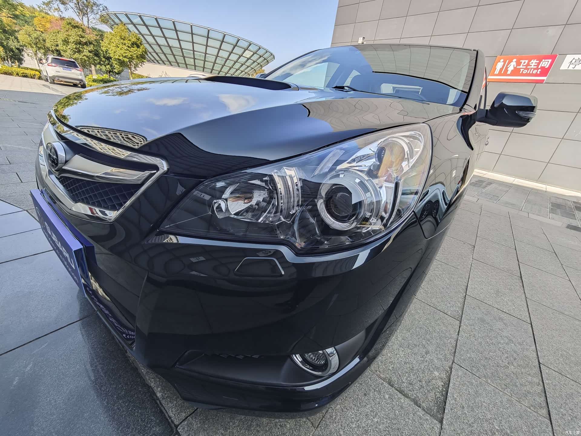 Subaru Legacy, 2011 21
