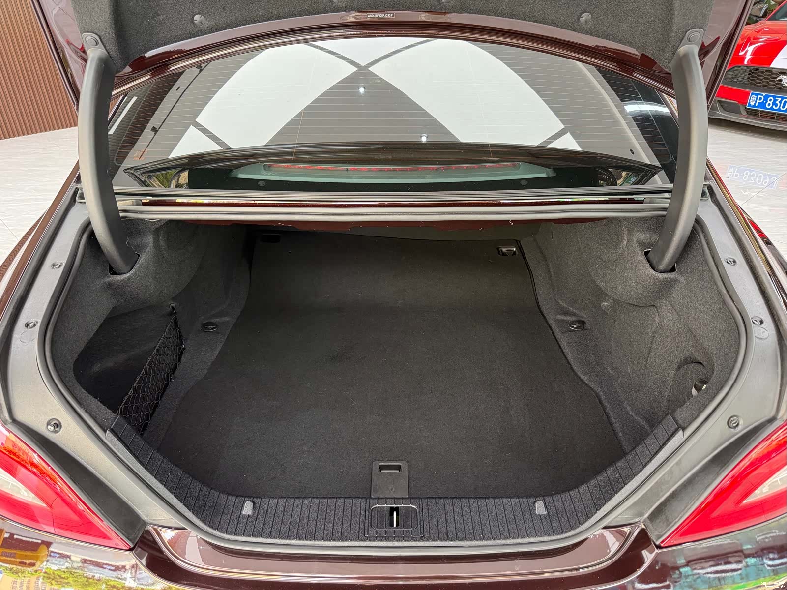 Mercedes-Benz CLS, 2014 28