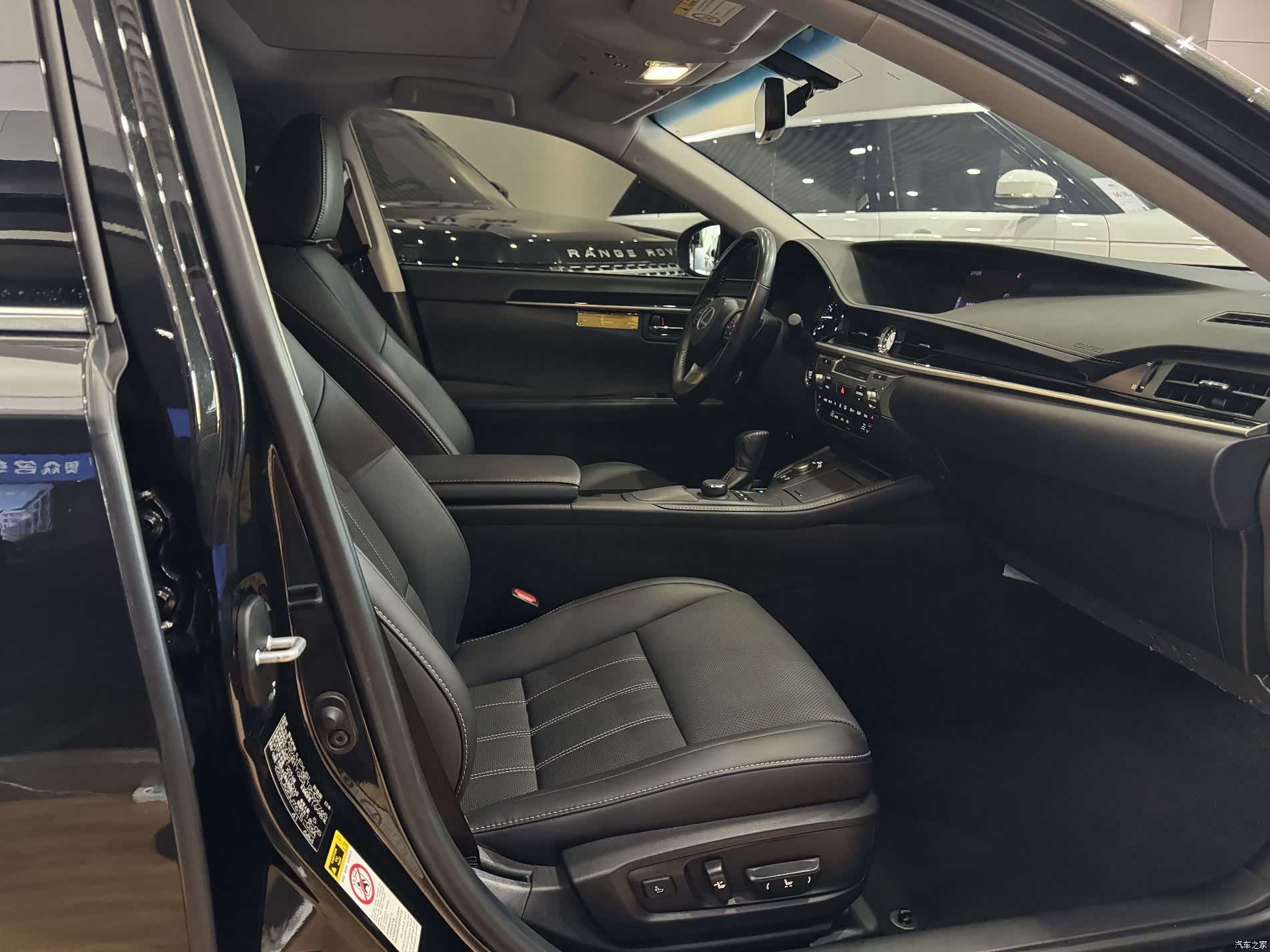 Lexus ES, 2018 8
