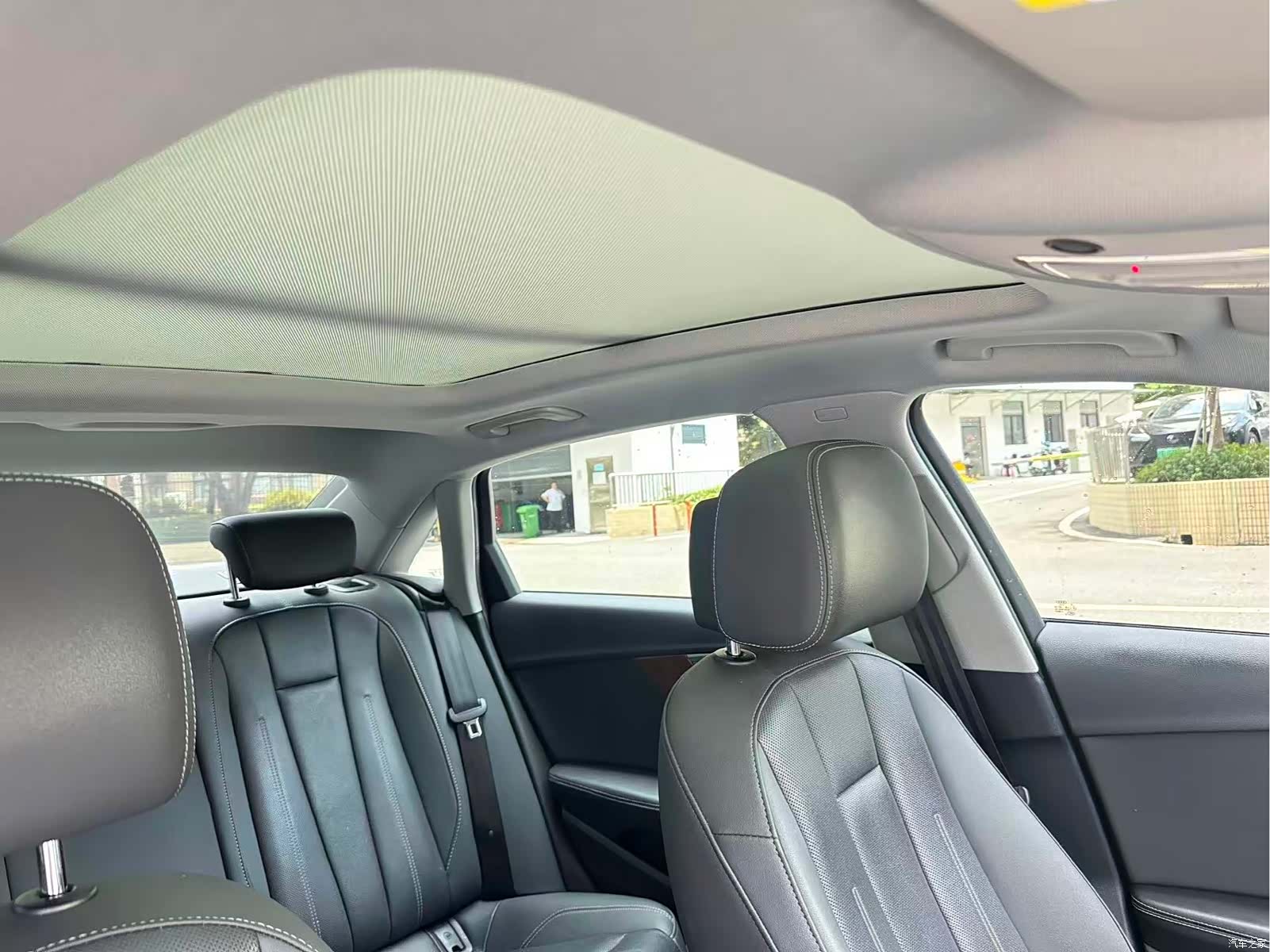 Audi A4L, 2020 7
