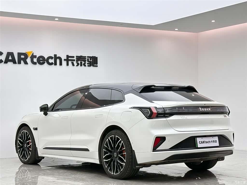 Zeekr 001, 2024 3