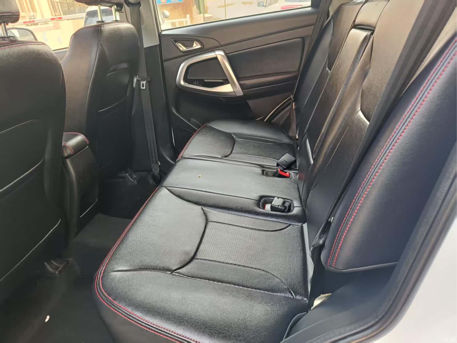 Chery 5, 2015 6