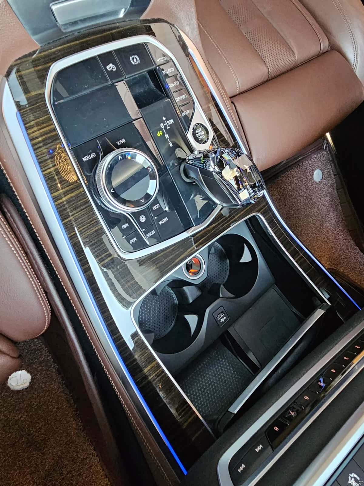BMW X5, 2019 все фото