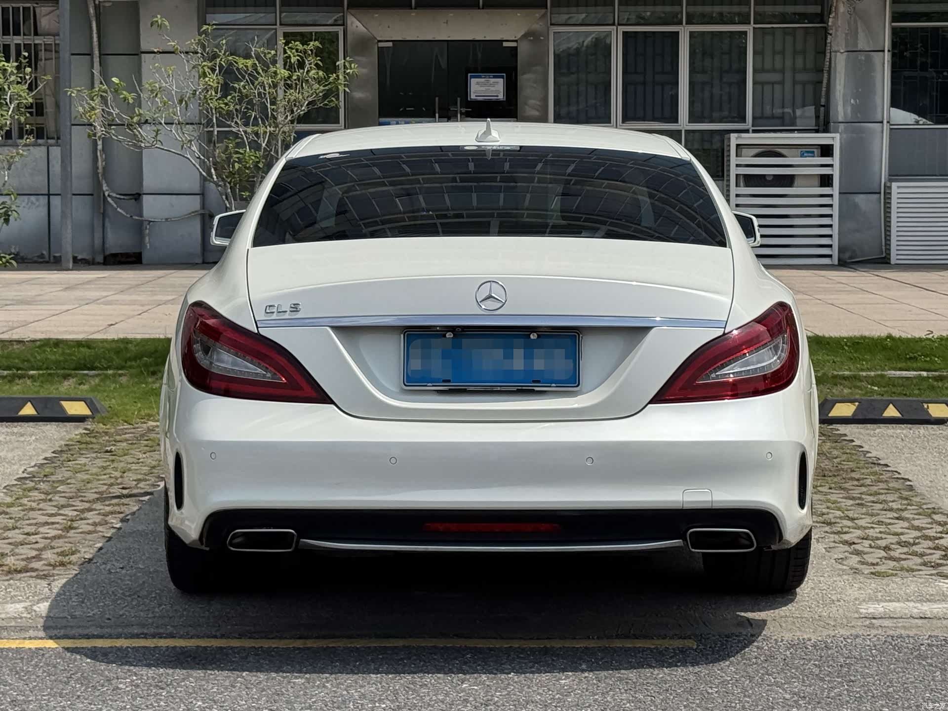 Mercedes-Benz CLS, 2016 4